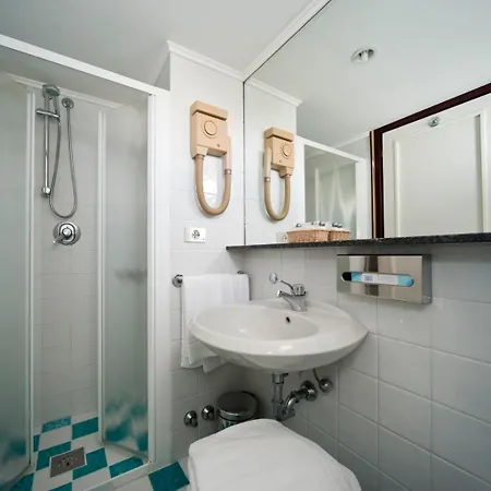 Beny Hotel 3*